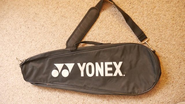 Preview of the first image of Yonex single racquet bag.