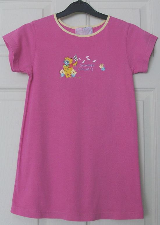 Preview of the first image of PRETTY GIRLS PINK WINNIE THE POOH NIGHTIE - AGE 5/6 YRS.