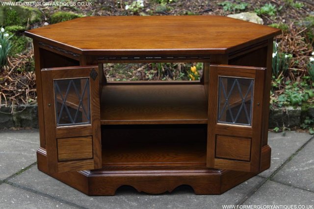 Image 8 of AN OLD CHARM LIGHT OAK CORNER TV DVD CD CABINET STAND TABLE