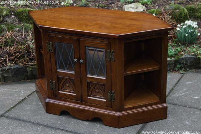 Image 45 of AN OLD CHARM LIGHT OAK CORNER TV DVD CD CABINET STAND TABLE