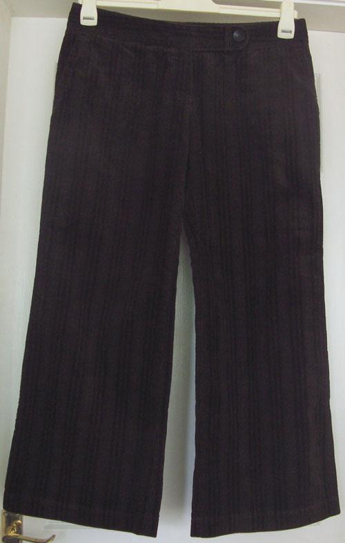 Preview of the first image of SMART LADIES BROWN CORDUROY STYLE WIDE LEG TROUSERS - SZ 14S.