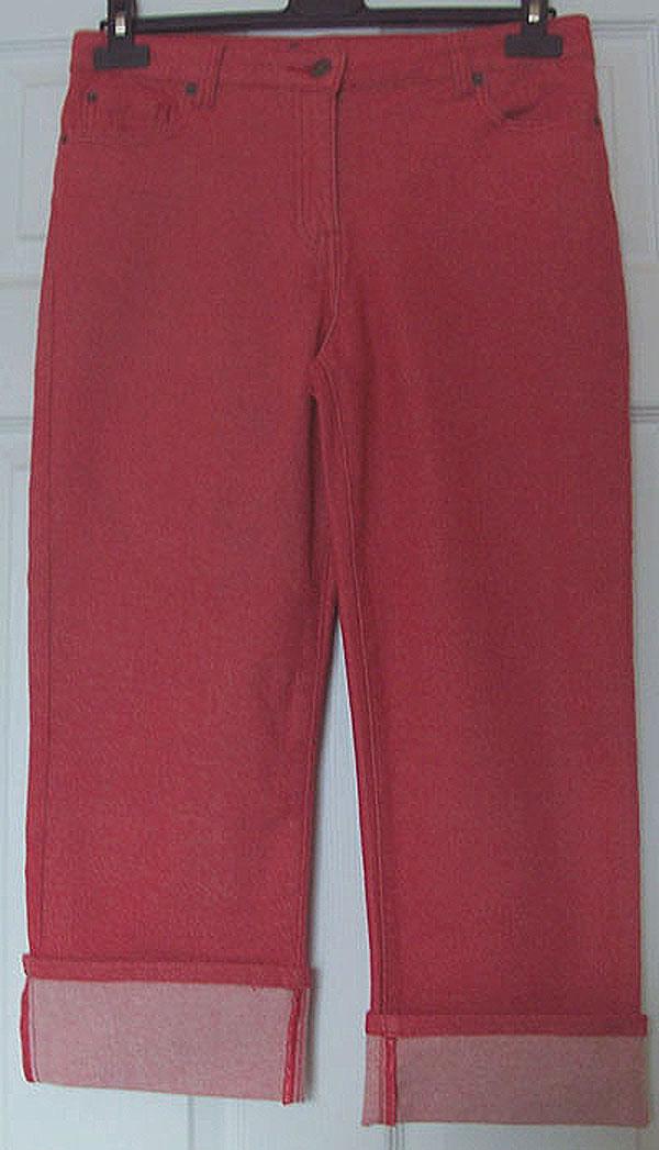 Preview of the first image of LADIES STRETCH RED CANVAS CROP JEANS BY BODEN - SZ 12R.
