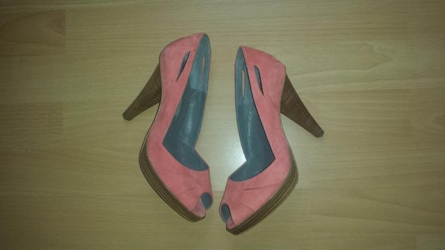 Preview of the first image of Jigsaw coral suede platform shoes brand new.