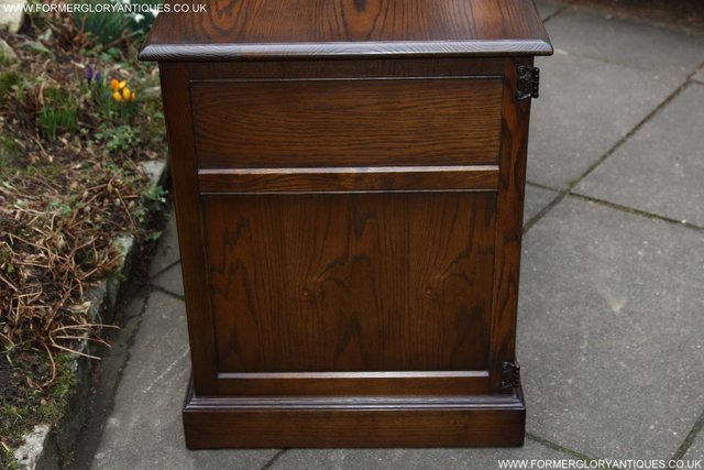 Image 22 of AN OLD CHARM LIGHT OAK WRITING TABLE COMPUTER DESK CABINET