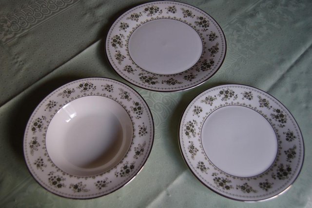 Image 3 of Royal Doulton Valleygreen Bone China Plates, Cups, Sauceboat