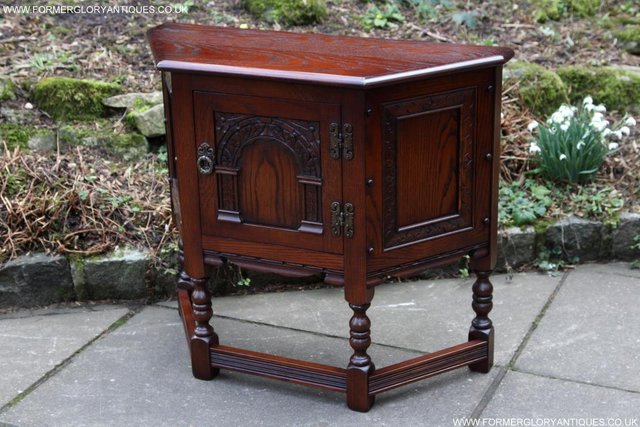 Image 40 of AN OLD CHARM TUDOR OAK CANTED CABINET PHONE TABLE SIDEBOARD