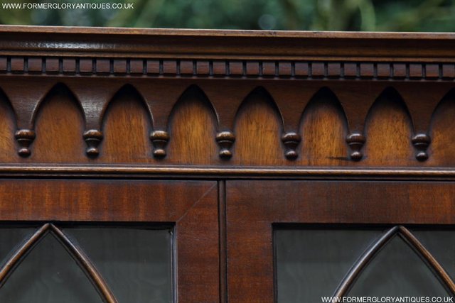 Image 26 of BEVAN FUNNELL MAHOGANY DISPLAY DRINKS CABINET SIDEBOARD UNIT