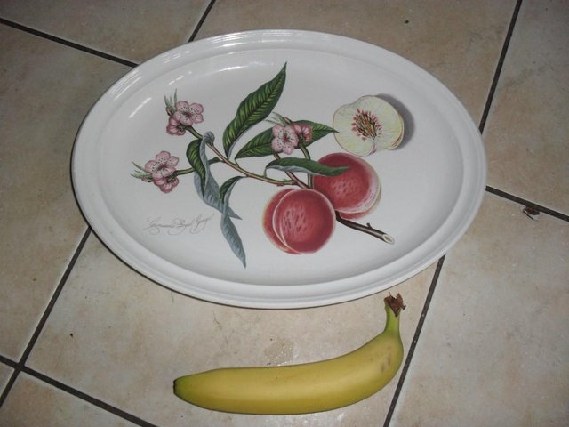 Preview of the first image of PORTMEIRION POMONA SERVING PLATE PLATE.