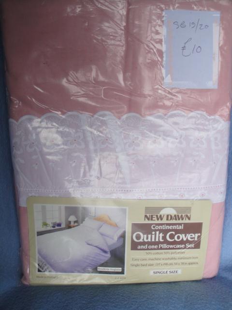 Preview of the first image of Quilt / Duvet Cover & P'case Broderie Anglaise on Pink.