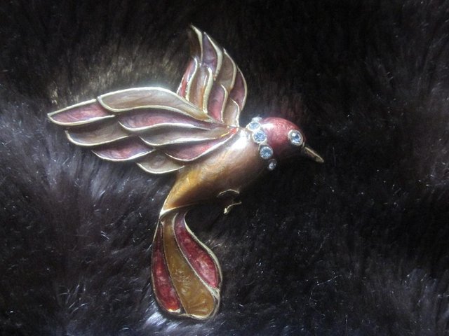 Preview of the first image of KINGFISHER ENAMELLED / JEWELLED BROOCH 1990's?? Excellent co.