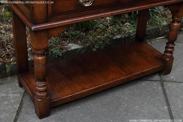 Image 20 of TITCHMARSH & GOODWIN SERVING TABLE DRINKS WINE CABINET STAND