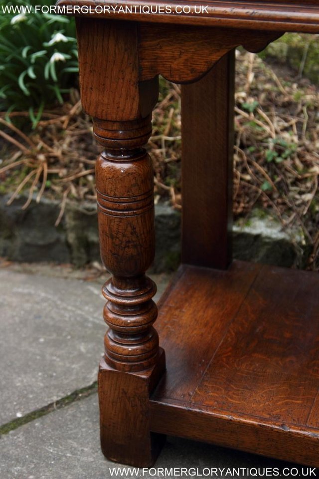 Image 29 of TITCHMARSH & GOODWIN SERVING TABLE DRINKS WINE CABINET STAND