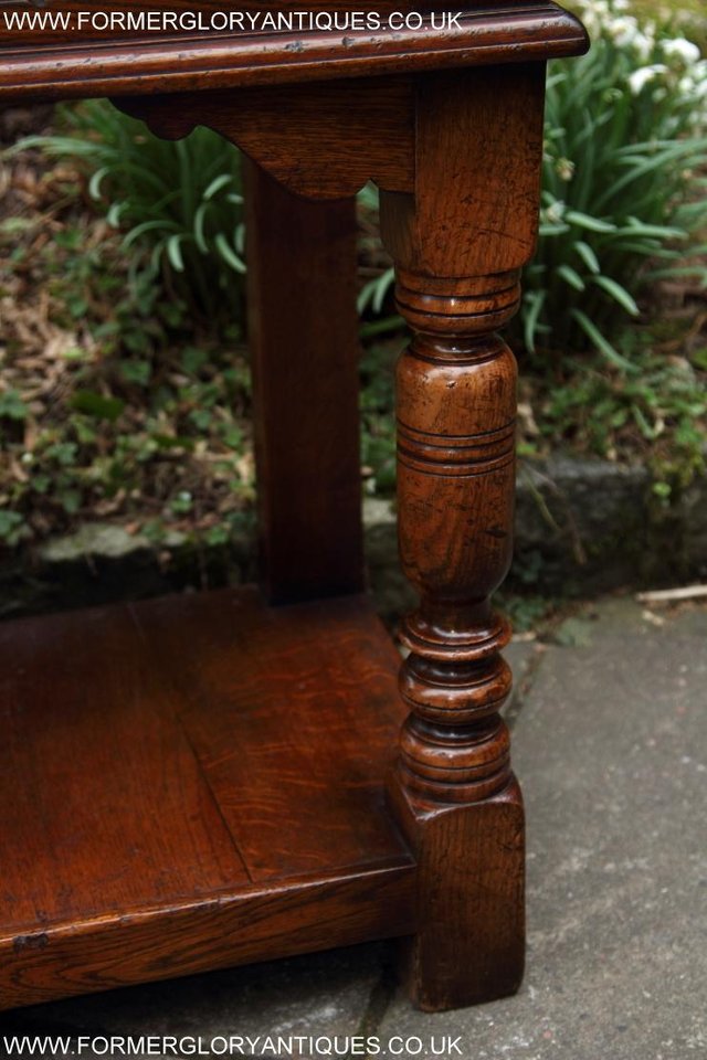 Image 77 of TITCHMARSH & GOODWIN SERVING TABLE DRINKS WINE CABINET STAND