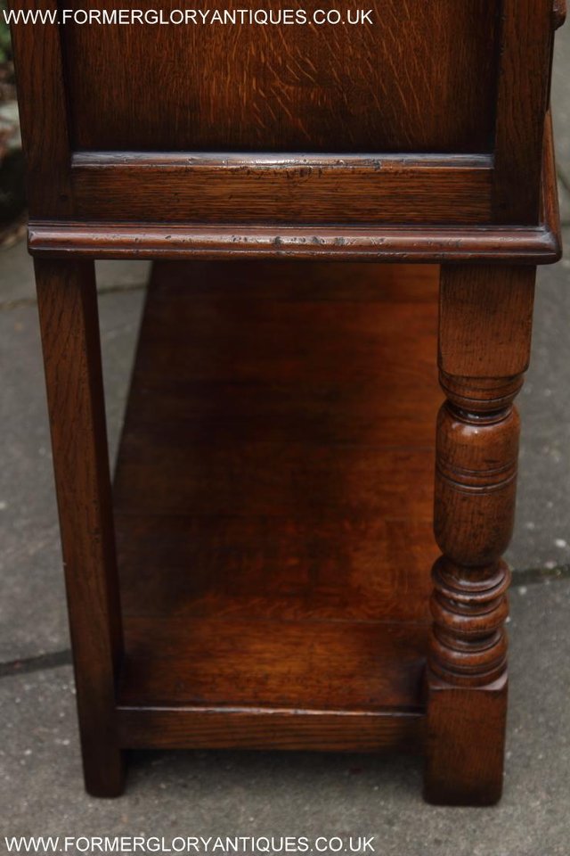 Image 83 of TITCHMARSH & GOODWIN SERVING TABLE DRINKS WINE CABINET STAND