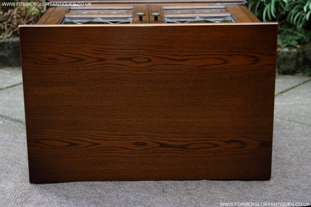 Image 34 of AN OLD CHARM LIGHT OAK HI FI DVD CD TV STAND TABLE CABINET