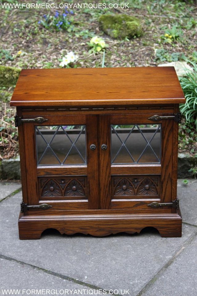 Image 48 of AN OLD CHARM LIGHT OAK HI FI DVD CD TV STAND TABLE CABINET