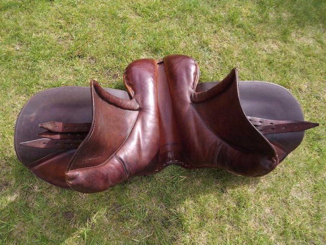 Image 2 of Brown leather saddle