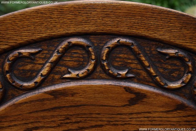 Image 4 of OLD CHARM LIGHT OAK MONKS SEAT BENCH SETTLE ARMCHAIR TABLE