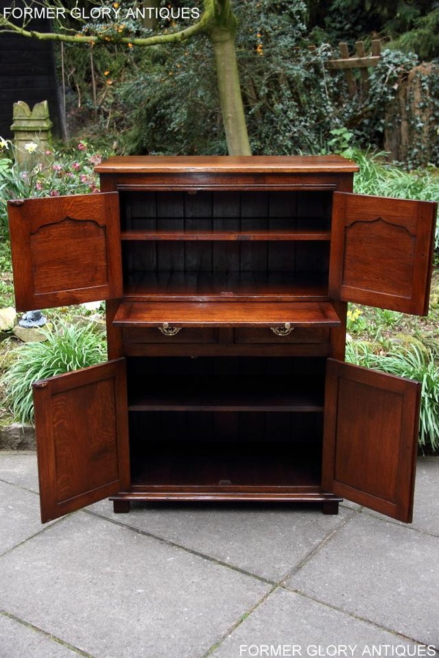Image 43 of TITCHMARSH & GOODWIN SERVING TABLE DRINKS WINE CABINET STAND