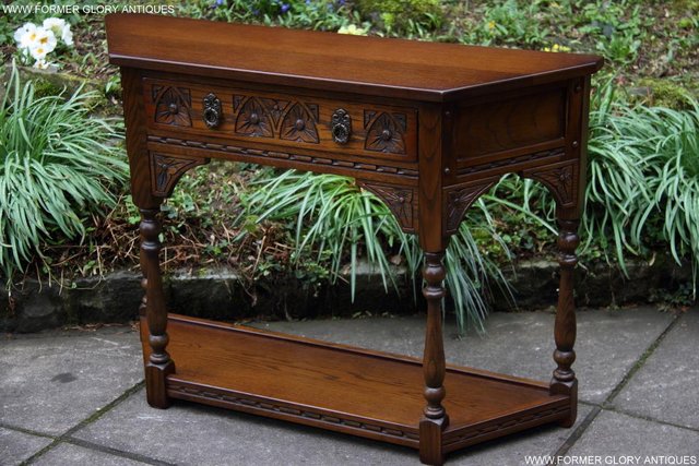 Image 4 of OLD CHARM LIGHT OAK CANTED HALL LAMP TABLE SIDEBOARD STAND