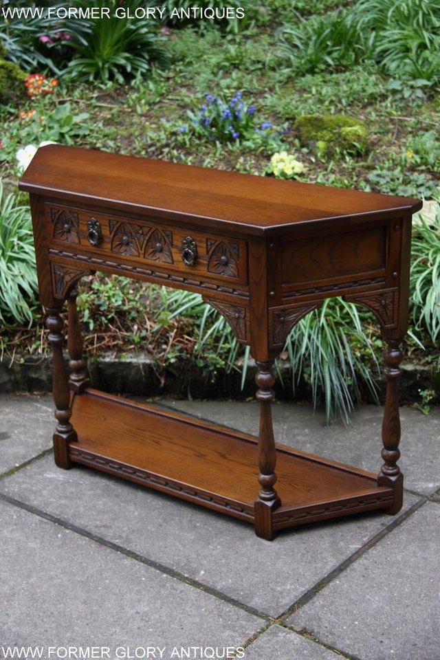 Image 17 of OLD CHARM LIGHT OAK CANTED HALL LAMP TABLE SIDEBOARD STAND