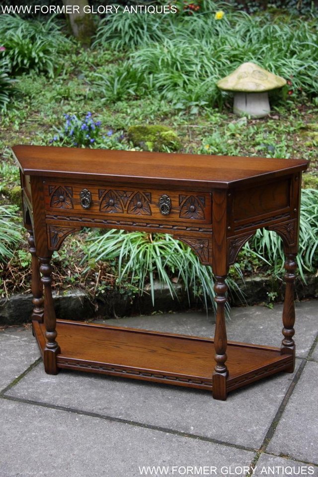 Image 25 of OLD CHARM LIGHT OAK CANTED HALL LAMP TABLE SIDEBOARD STAND