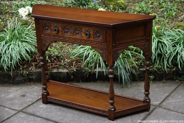 Image 55 of OLD CHARM LIGHT OAK CANTED HALL LAMP TABLE SIDEBOARD STAND