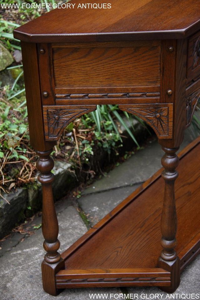 Image 57 of OLD CHARM LIGHT OAK CANTED HALL LAMP TABLE SIDEBOARD STAND