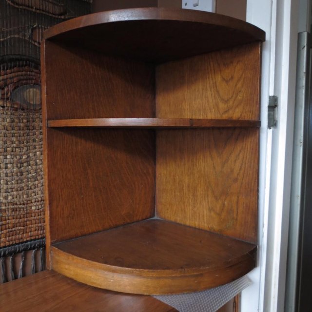 Image 3 of Corner Shelf solid Oak