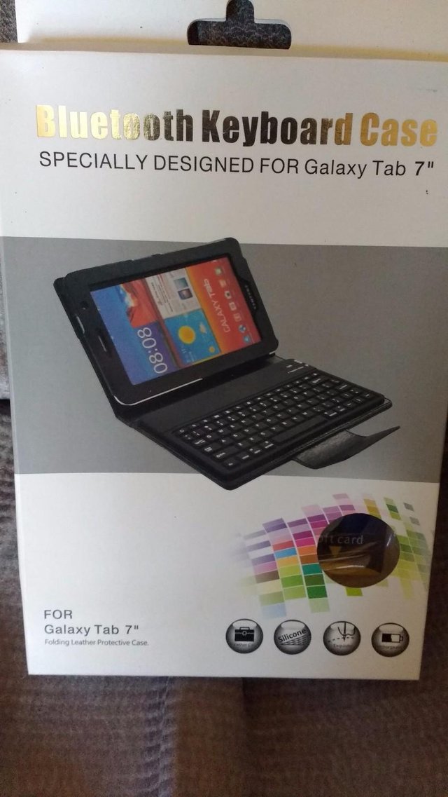 Preview of the first image of Bluetooth keyboard case For 7" Tablets.