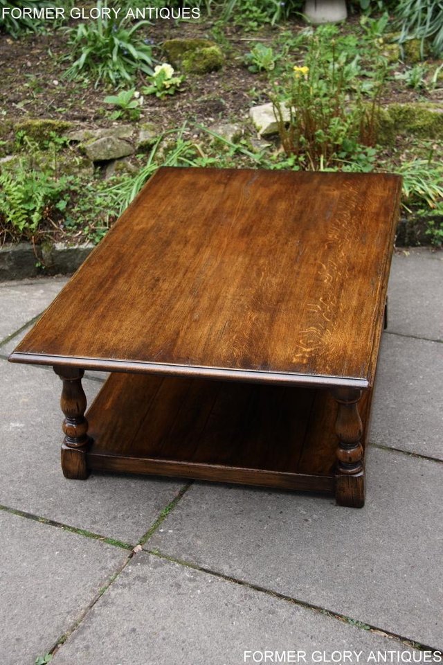 Image 12 of A TITCHMARSH GOODWIN STYLE OAK TWO DRAWER COFFEE TABLE STAND