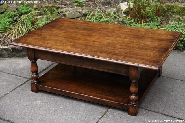Image 18 of A TITCHMARSH GOODWIN STYLE OAK TWO DRAWER COFFEE TABLE STAND