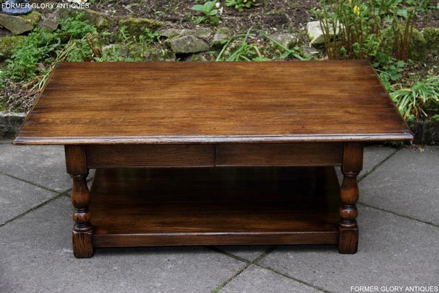 Image 23 of A TITCHMARSH GOODWIN STYLE OAK TWO DRAWER COFFEE TABLE STAND