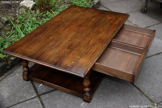Image 38 of A TITCHMARSH GOODWIN STYLE OAK TWO DRAWER COFFEE TABLE STAND