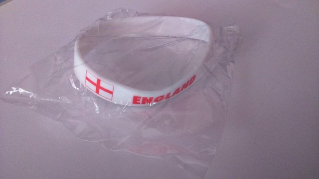 Preview of the first image of England Wristband.