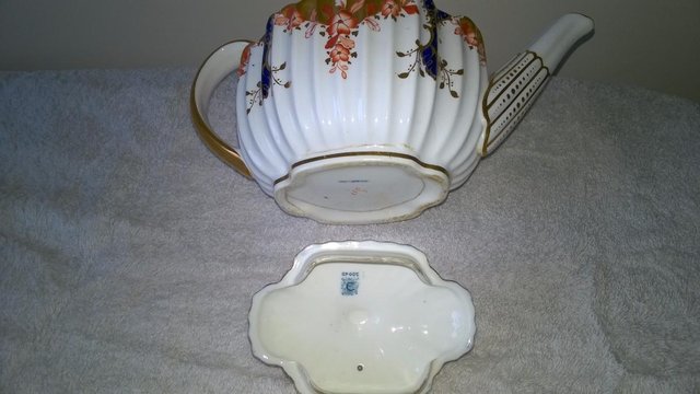 Image 2 of 1890 Copeland Spode Imari Style Pattern 5535 ornate teapot