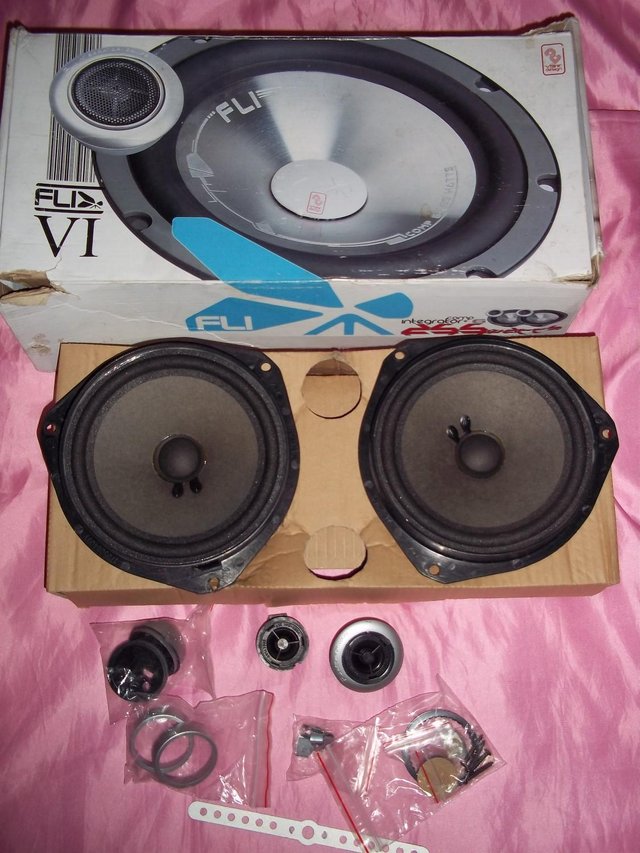 Preview of the first image of FLI VI SPEAKERS IN BOX UNUSED.