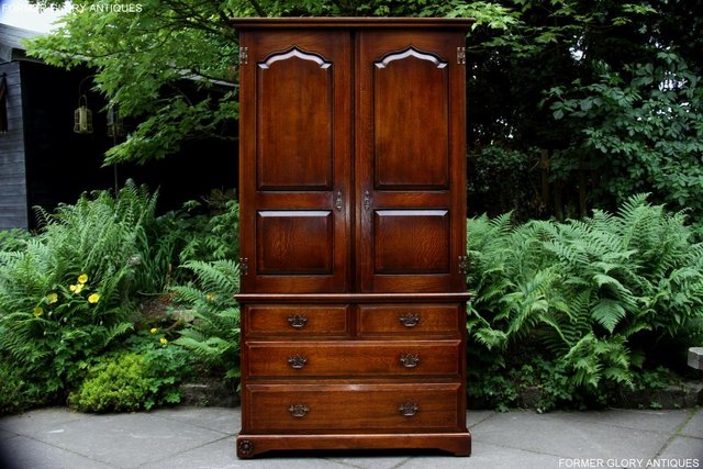 Image 44 of TITCHMARSH GOODWIN ROYAL OAK WARDROBE CHEST OF DRAWERS STAND