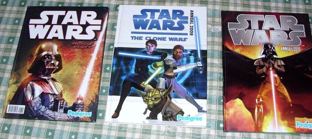 Preview of the first image of Collection of 3 Star Wars annuals.
