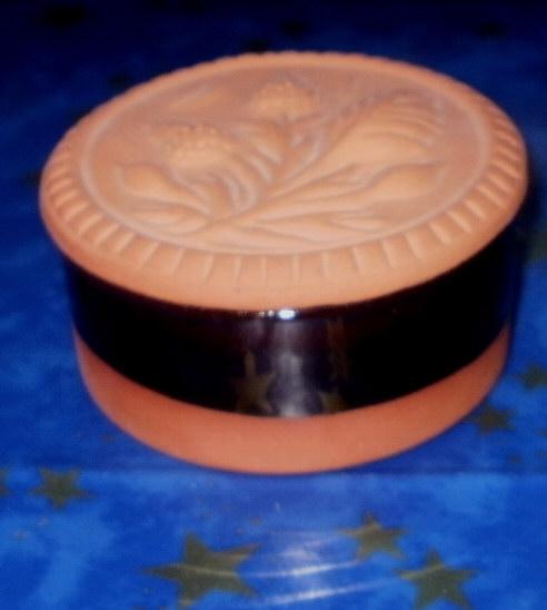 Image 2 of studio pottery trinket box small good condition
