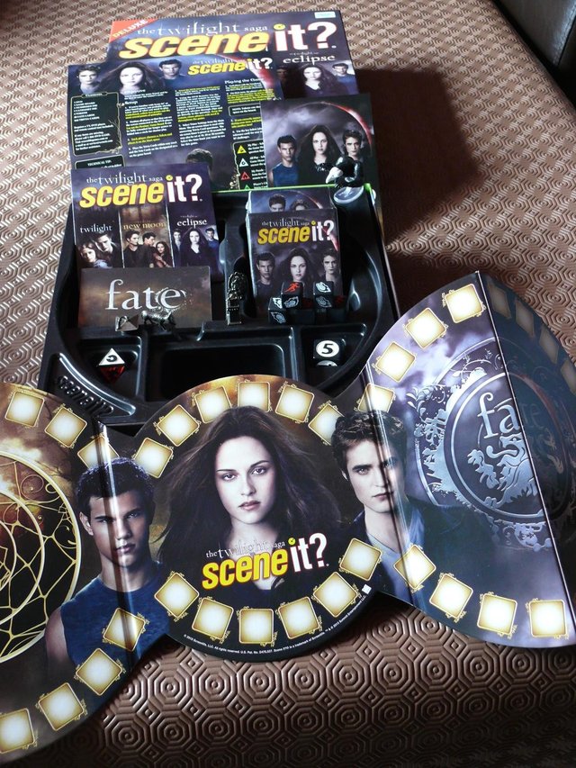 Preview of the first image of Board Game Twilight saga Scene it?-NEW.