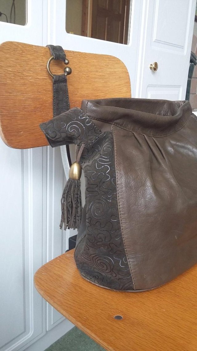 Image 3 of Leather shoulder bag