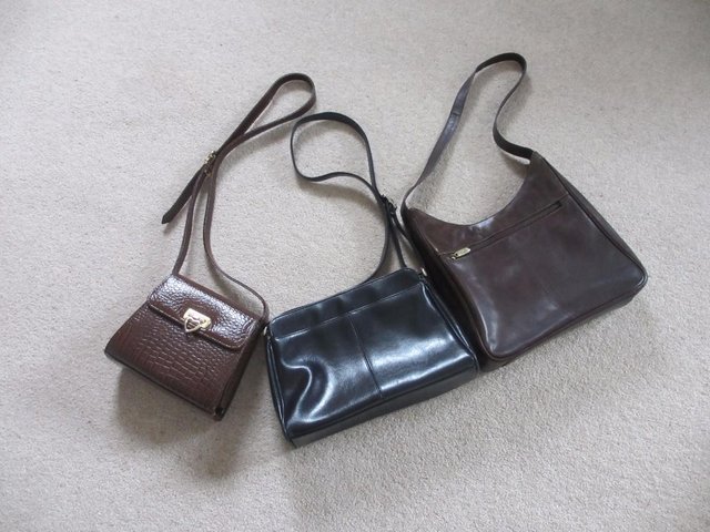 Preview of the first image of Excellent quality handbags.