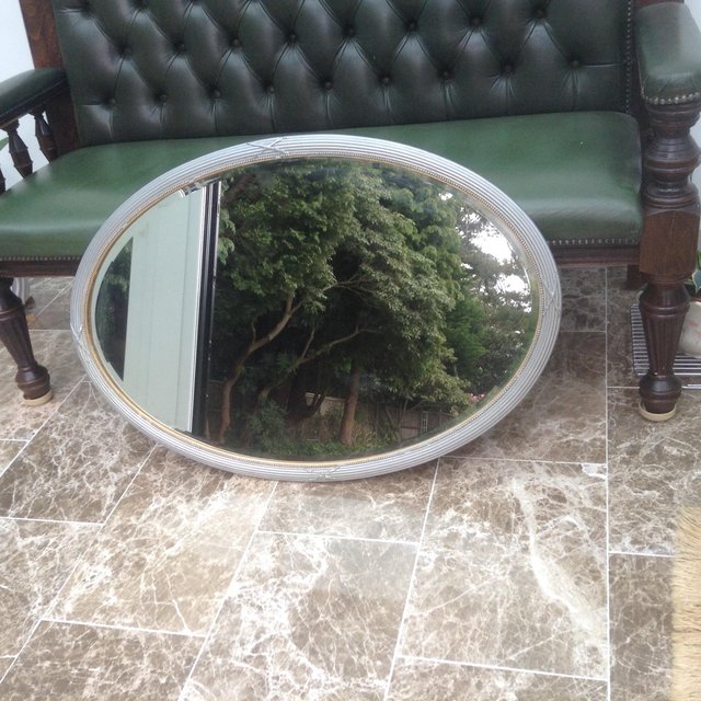 Preview of the first image of Oval Vintage beveled mirror 90 x 67 cm.