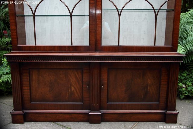 Image 54 of BEVAN FUNNELL STYLE MAHOGANY CHINA DISPLAY CABINET SHELVES