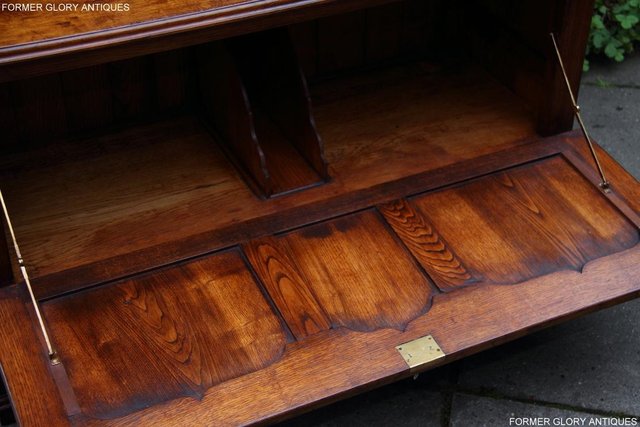 Image 17 of TITCHMARSH GOODWIN STYLE OAK BLANKET DOWER CHEST TV STAND