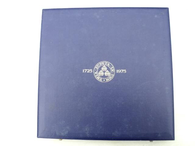 Image 7 of 'The Order of the Bath Plate'250th Anniversary 10.5" plate