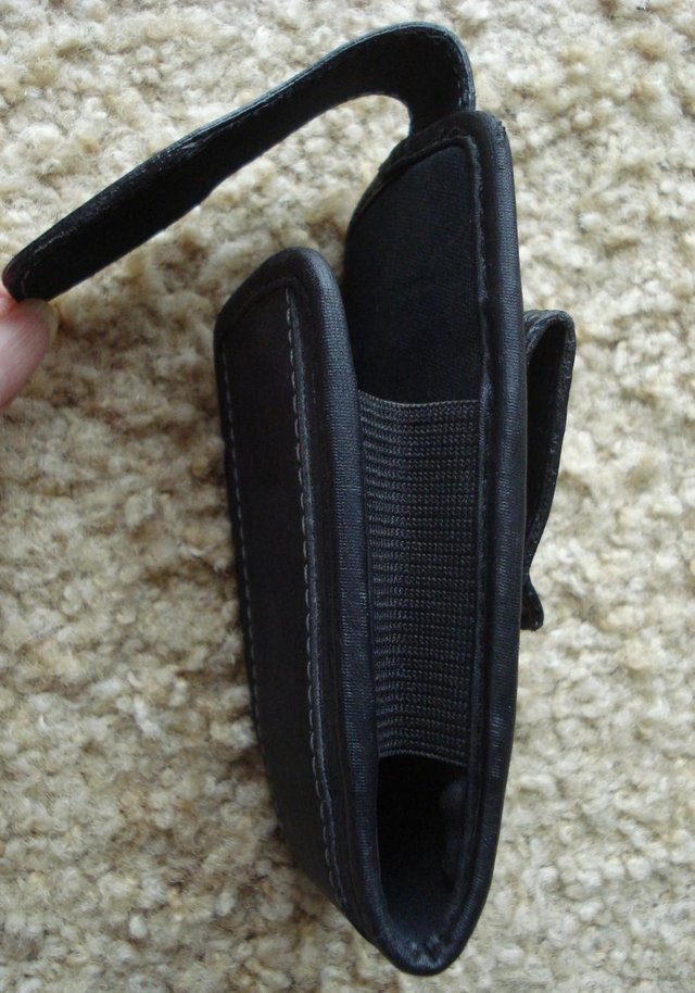 Preview of the first image of NEW BLACKBERRY MOBILE PHONE CASE/HOLDER WITH ADJUSTABLE CLIP.