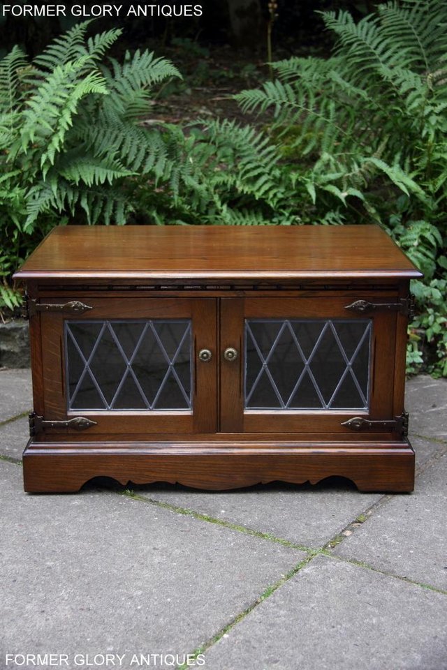 Image 19 of AN OLD CHARM LIGHT OAK HI FI DVD CD TV CABINET STAND TABLE