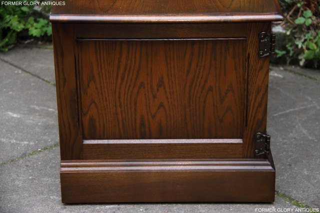 Image 28 of AN OLD CHARM LIGHT OAK HI FI DVD CD TV CABINET STAND TABLE
